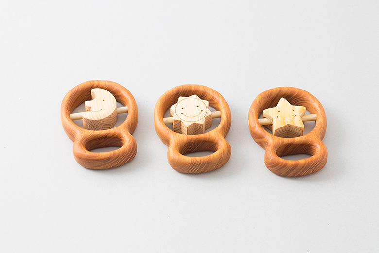 カタカタ（全3種） 出産祝いに木のおもちゃ