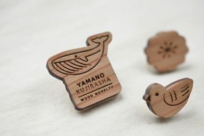 ピンバッジ