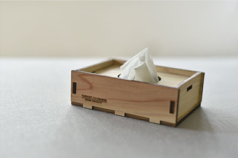 ポケットティッシュボックス