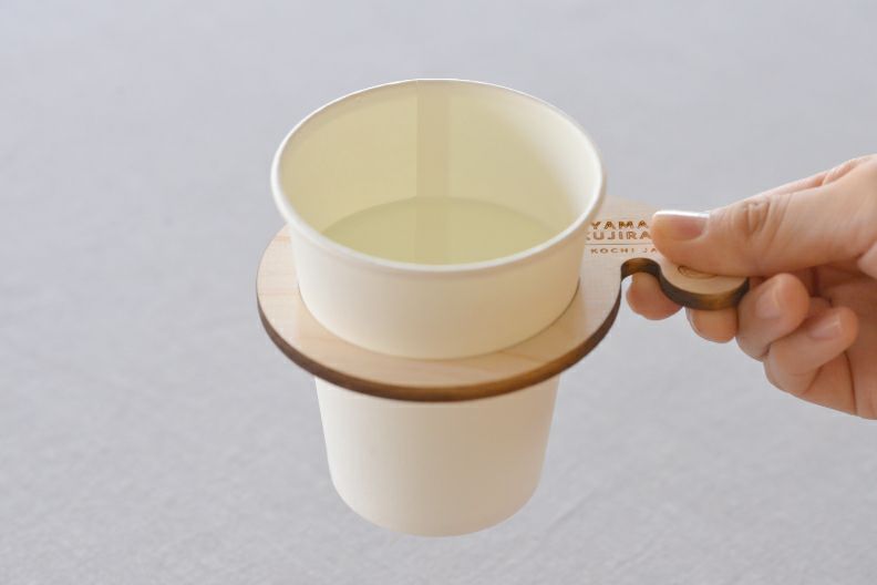 カップホルダー